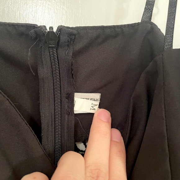 Black spaghetti strap sundress - Picture 5 of 7